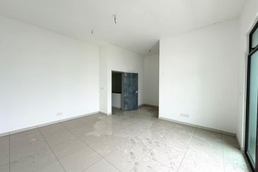 The Canal Garden South, Horizon Hills