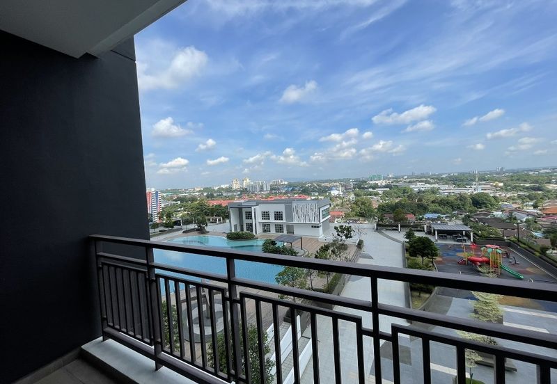 SKS Habitat Apartment, Larkin