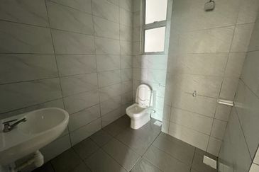 SKS Habitat Apartment, Larkin