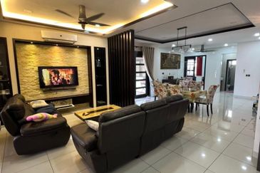 Valley West @ Horizon Hills Double storey / End Lot