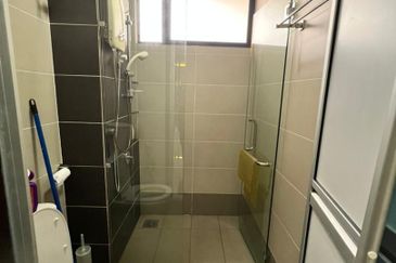 Valley West @ Horizon Hills Double storey / End Lot