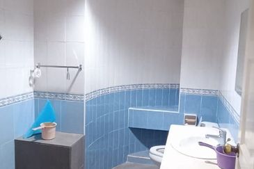 Pangsapuri Orchid View Luxury Apartment