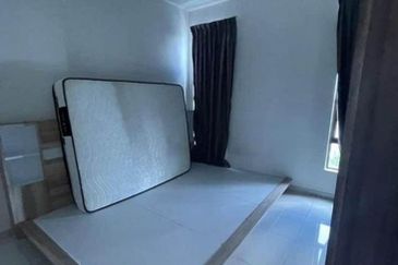 D'Summit Residences @ Kempas Utama