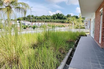 BUKIT PELALI @ PENGERANG