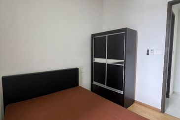 Baypoint @ Country Garden Danga Bay