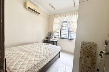 Villa Krystal, Bandar Selesa Jaya