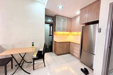 Villa Krystal, Bandar Selesa Jaya