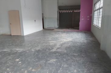 Taman Pulai Utama Flat