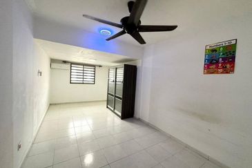 Nusantara Nusaria Gelang Patah  @ Double Storey Medium Endlot