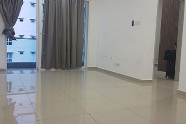 Seasons Luxury Apartments @ Amara Larkin