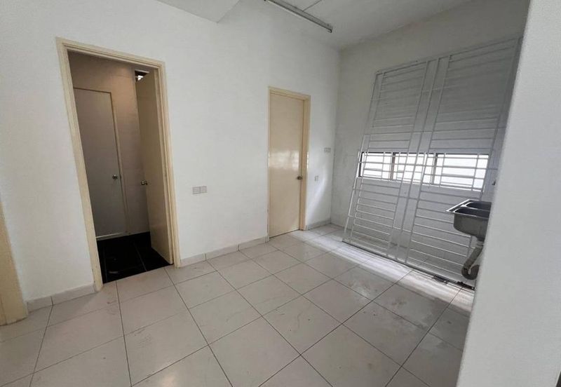 Unblock View Double storey Cluster @ Setia tropika