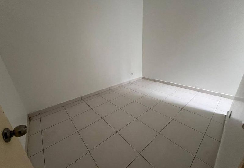 Unblock View Double storey Cluster @ Setia tropika