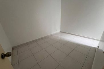 Unblock View Double storey Cluster @ Setia tropika