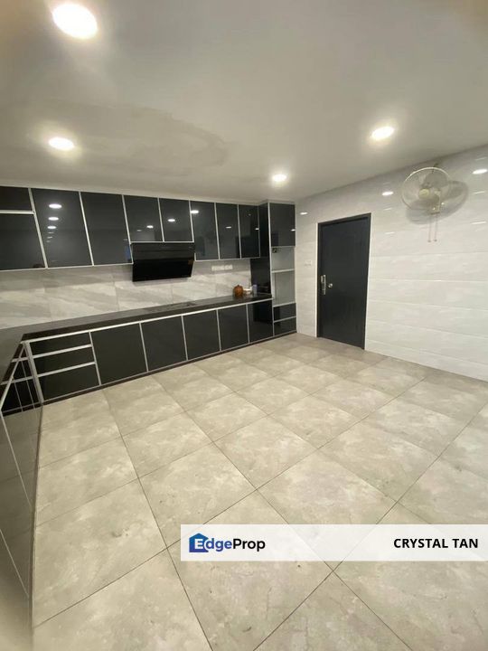 Double storey endlot, Johor, Johor Bahru