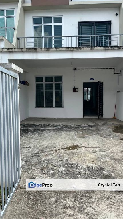 2 1/2 storey terrace @ Taman Scientex Utama, Johor, Senai