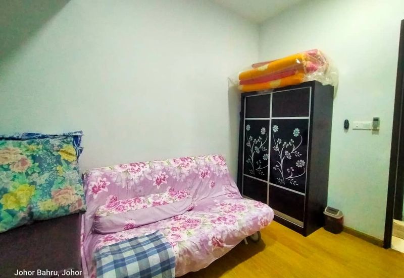 Bay Laurel @ Country Garden Danga Bay