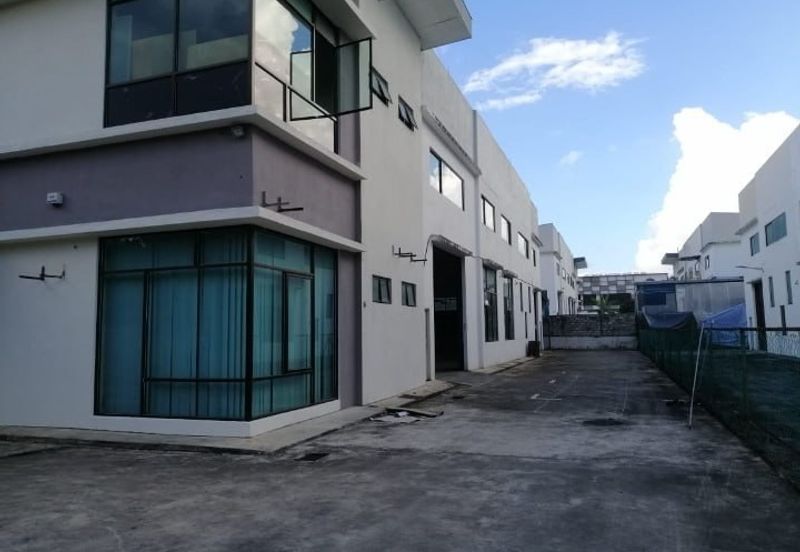 Gelang Patah Factory for Sale or Rent 