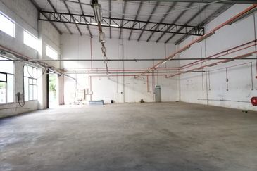 Gelang Patah Factory for Sale or Rent 