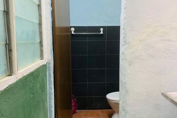 Flat Taman Ungku Tun Aminah