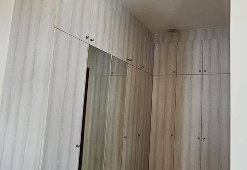 Canal Garden South Horizon Hills  Three Storey Cluster 