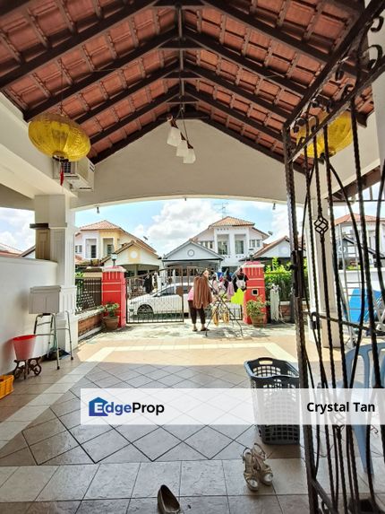 Bukit Impian Emas双层排楼，有围篱保安区👮4房间哦👍👍屋身大大 24x80 Freehold , Johor, Skudai