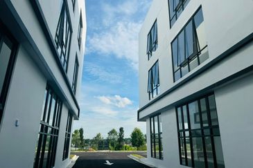 Crest @ Austin Emerald 2