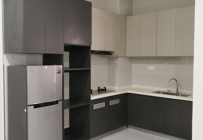 Baypoint @ Country Garden Danga Bay