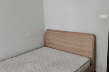 Baypoint @ Country Garden Danga Bay