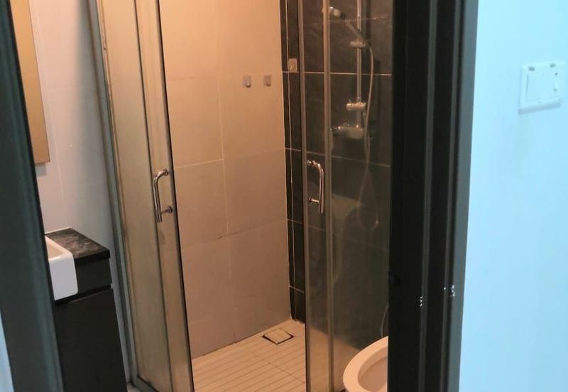 Baypoint @ Country Garden Danga Bay