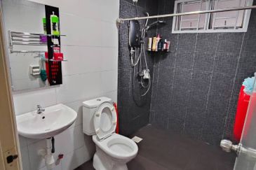 M'Tiara Apartment @ Larkin Idaman