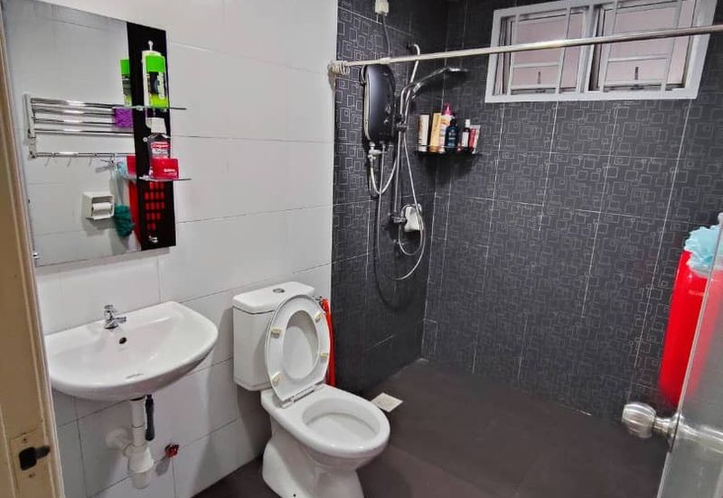 M'Tiara Apartment @ Larkin Idaman