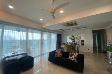 Summerscape Luxury Condominium