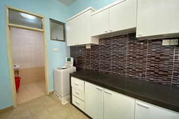 Austin Residence @Taman Mount Austin