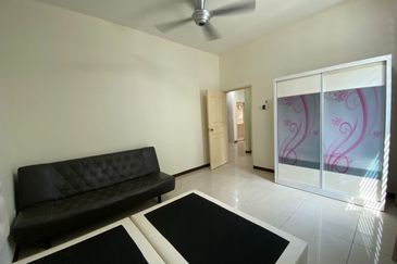 Austin Residence @Taman Mount Austin