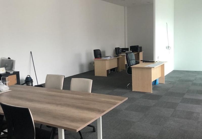 Eco Curve @ Eco Business Park 1