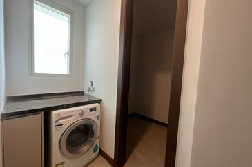 Puteri Cove Residences