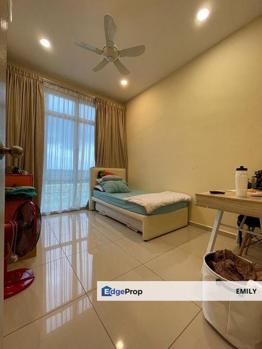 The Senai Garden Cash Out Full Loan💥 Unblock View 3bed2bath Partially Furnished For Sale , Johor, Senai