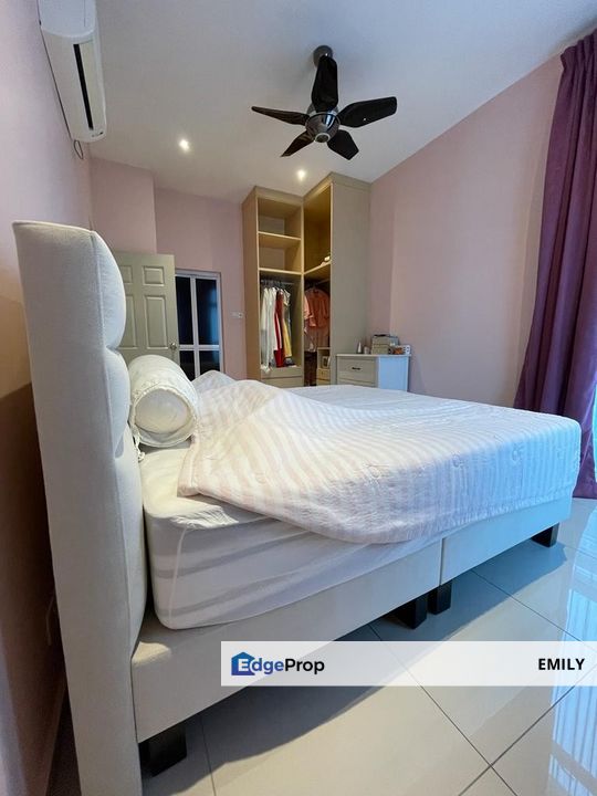 The Senai Garden Cash Out Full Loan💥 Unblock View 3bed2bath Partially Furnished For Sale , Johor, Senai