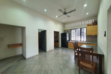 Kampung Baru Kelapa Sawit