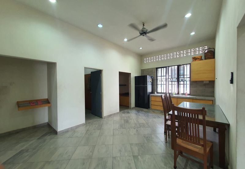 Kampung Baru Kelapa Sawit