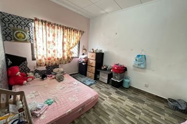 Mon Glori, , Bandar Baru Permas Jaya