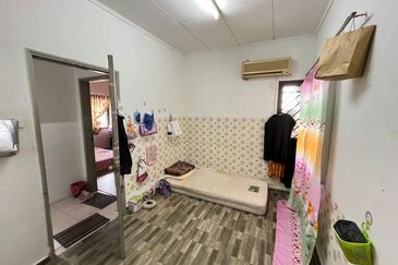 Mon Glori, , Bandar Baru Permas Jaya