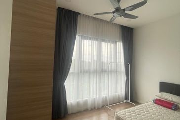 WaterEdge Residences