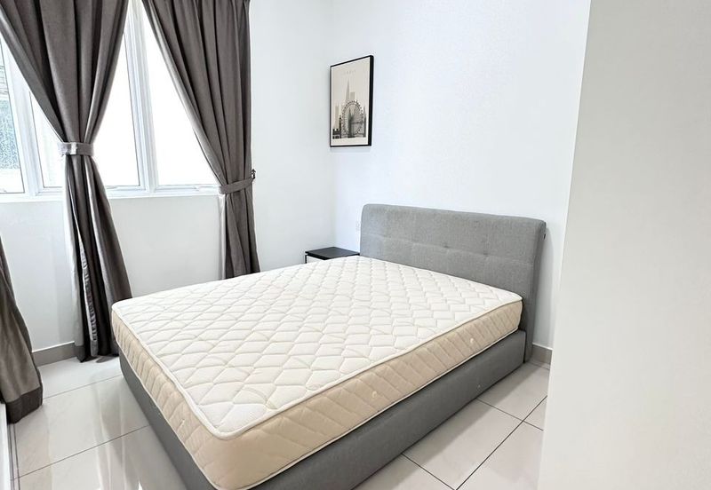 The Pinnacles (Pinnacle Tower)