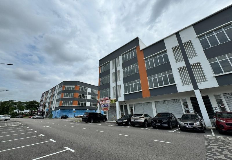 Crest @ Austin Emerald 1