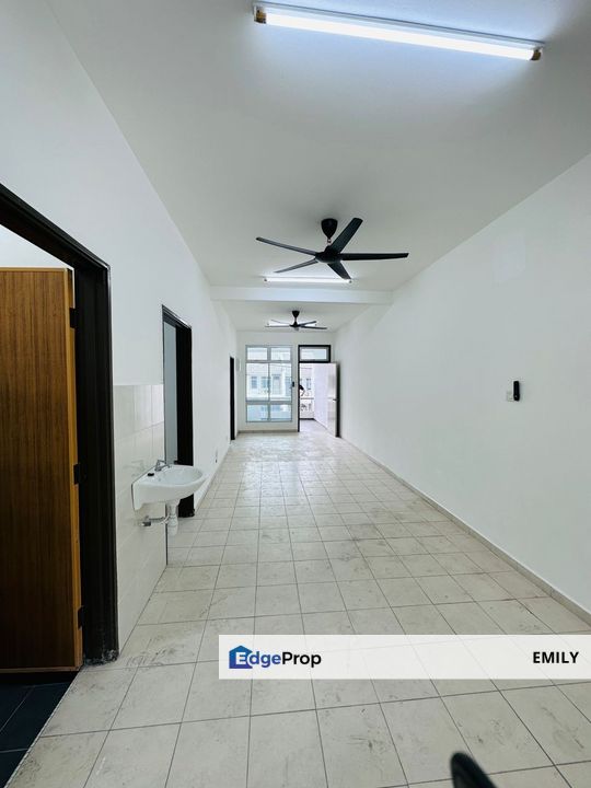 🔮🔮Bandar Cemerlang 3b2b Partial Furnish Townhouse For Rent 🔮🔮, Johor, Ulu Tiram