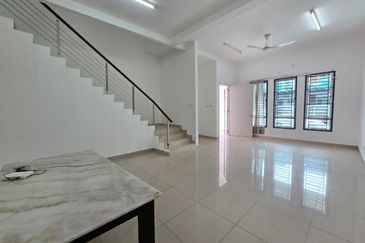 Austin Residence @Taman Mount Austin