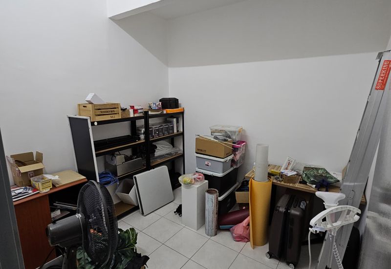 Austin Residence @Taman Mount Austin