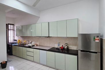 Austin Residence @Taman Mount Austin