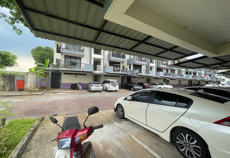 Taman D Utama Perling